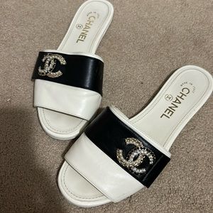 chanel sandals